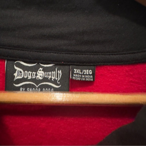 Snoop Dog Red and White Zip-Up Sweater - Picture 7 of 7